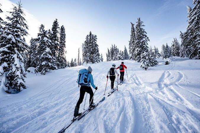 Le refuge hôtel de Bayasse est un excellent camp de base pour les amateurs de ski de randonnée dans le Mercantour près de Barcelonnette